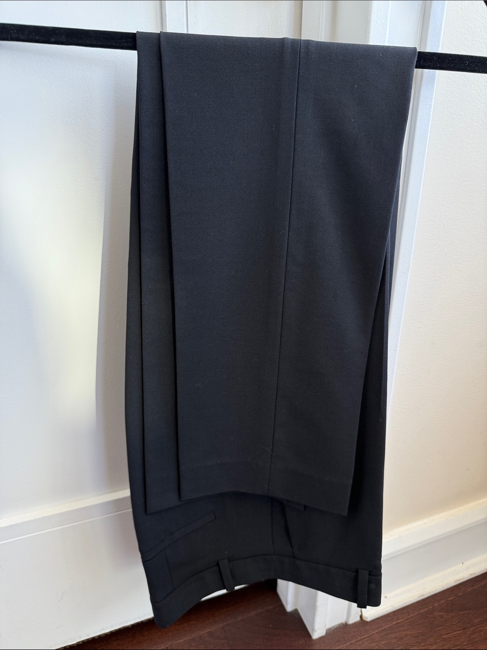 Theory Women’s Black Trecca Pants - Size 2